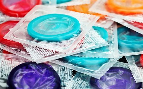 Blowjob ohne Kondom gegen Aufpreis Prostituierte Zürich Kreis 10